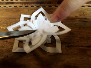 Papier-Sterne falten 11.