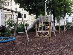 Spielplatz im Hamerlingpark