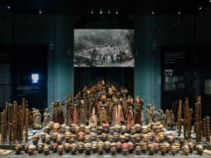 Ausstellungsbereich im Weltmuseum Wien, Asien Puppen, Familien-Ausflug in Wien, Familienbesuch im Museum, Weltmuseum Wien für Kinder